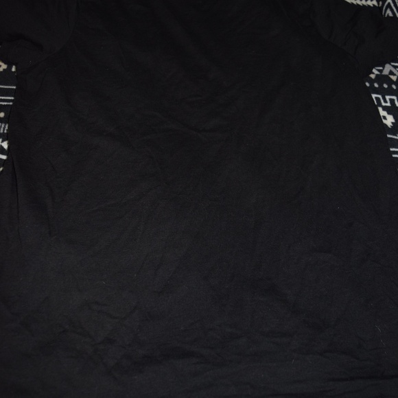 Victoria's Secret PINK T-Shirt - Picture 3 of 3